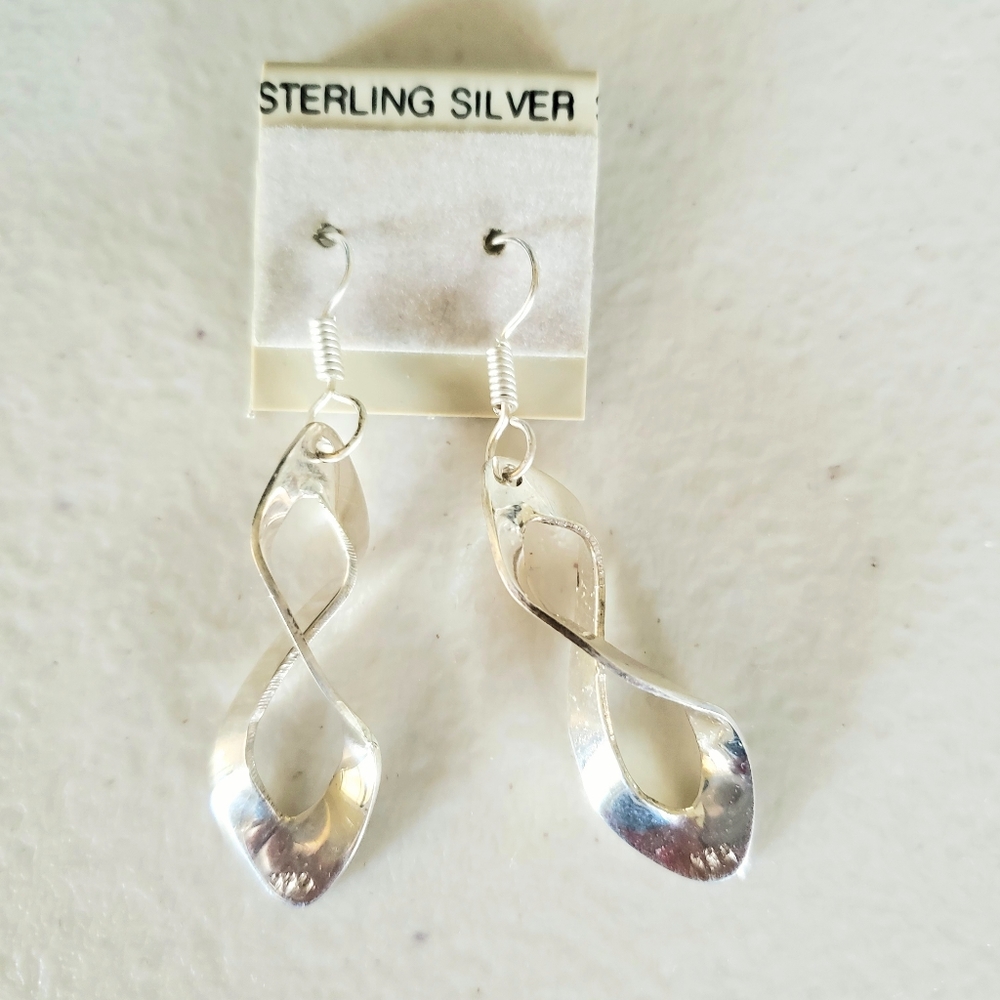 925 sterling silver  2" dangle earrings made in Mexico